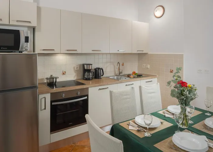 Rita Gostinjska kuća 3*