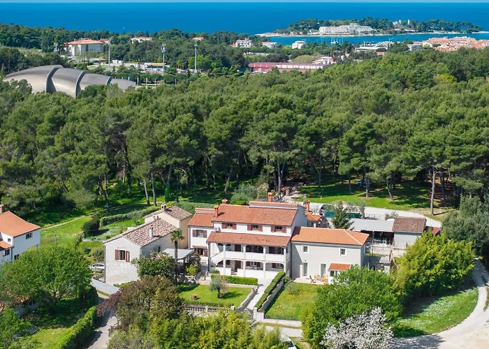 Rita Gostinjska kuća 3*