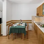 Pensión Rita 3*
